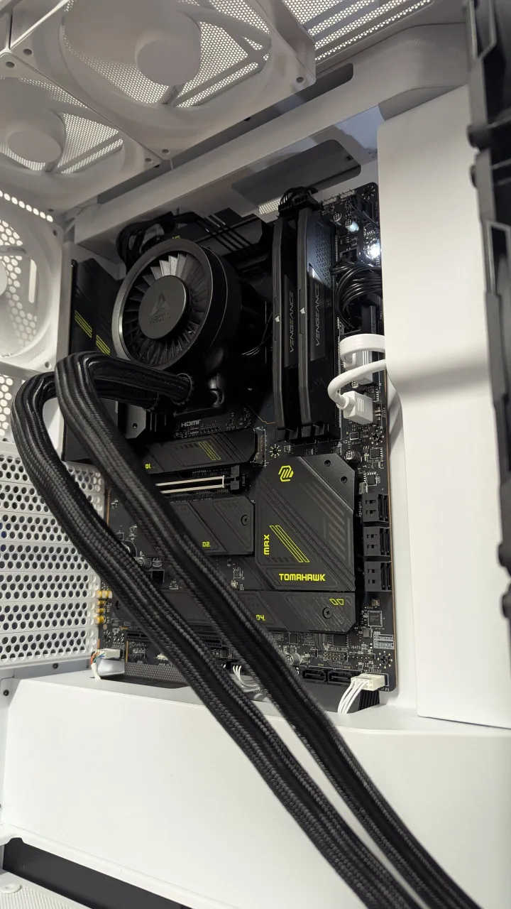 The finished water-cooled build